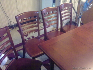обеденный стол и четыре стула - Изображение #1, Объявление #403201
